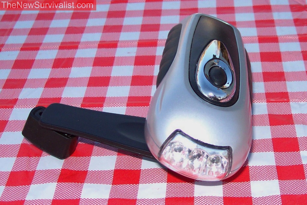 Wind-up flashlight